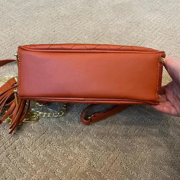 Joy & Iman Crossbody Bag - Picture 10 of 11